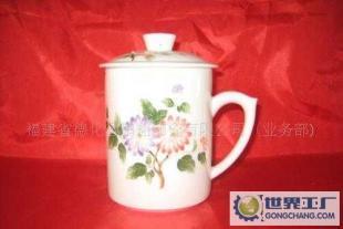 打造企業(yè)專(zhuān)屬形象——陶瓷廣告杯餐具與家居產(chǎn)品定制服務(wù)